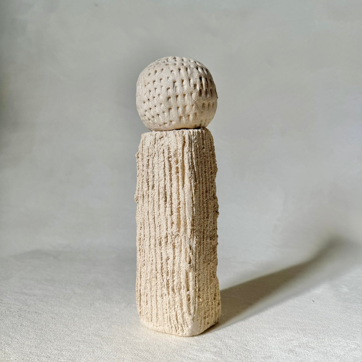 Astérisque Bloc Stoneware Piece
